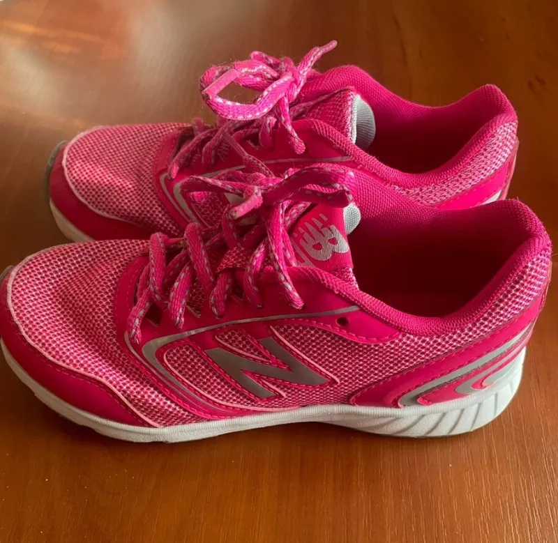 Tenisky NewBalance velikost 33 stélka 21 cm